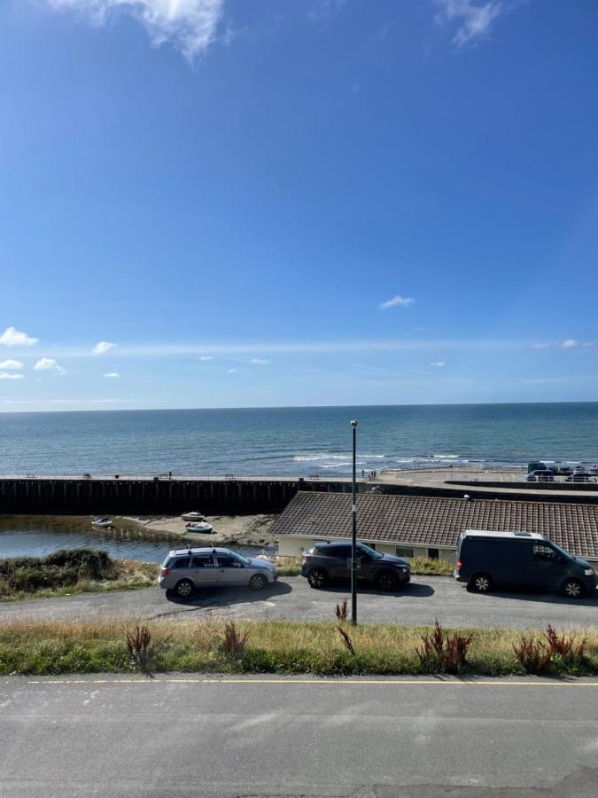 2 Plas Morolwg Apartment Aberystwyth Exterior photo